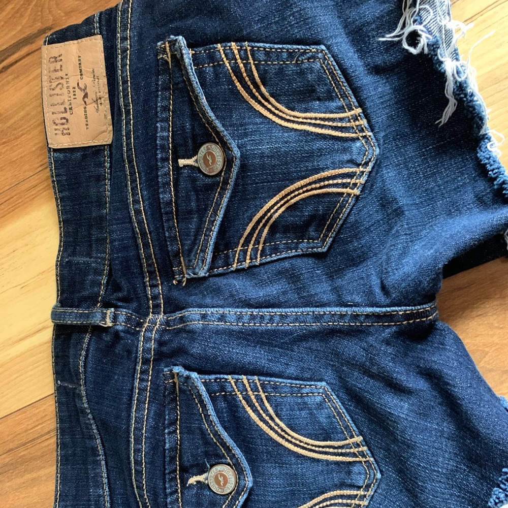 Hollister Jean shorts
